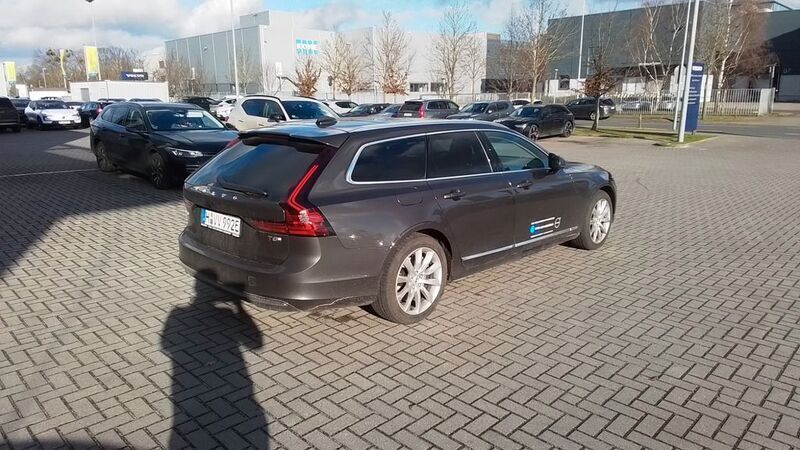 Gebraucht Volvo V90 335 PS (246 kW) 2024 Grau Kombi