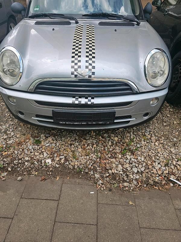 Silber Gebraucht 2006 Mini Cooper Kleinwagen | 950 € (Superpreis) - Bild 1/4
