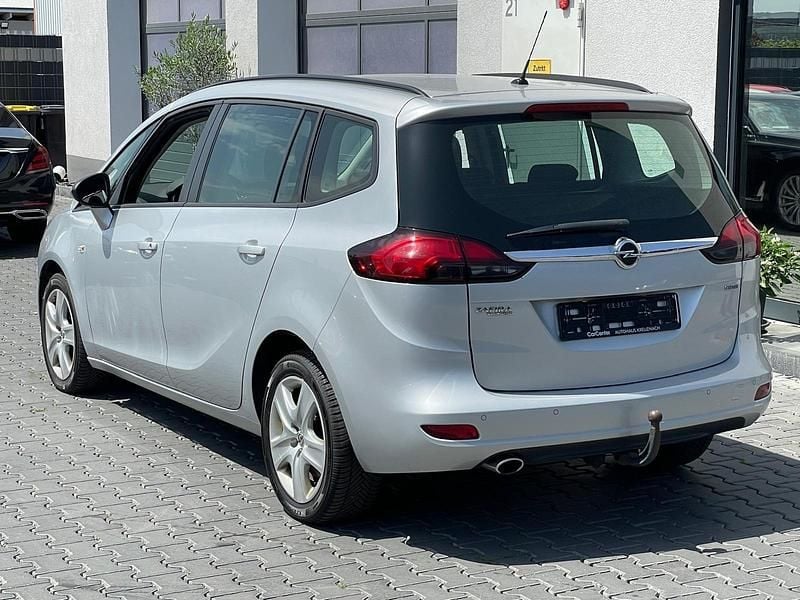 Gebraucht Opel Zafira 170 PS (125 kW) 2013 Silber Van / Kleinbus