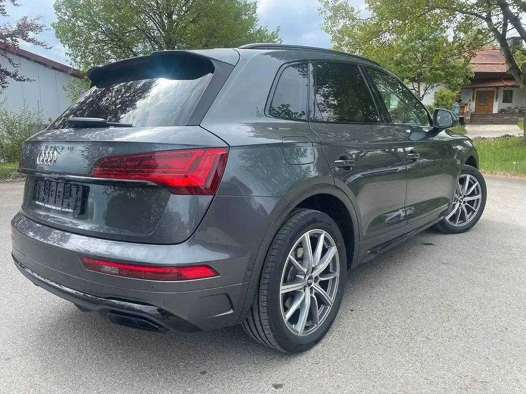 Gebraucht Audi Q5 S-Line 204 PS (150 kW) 2021 Daytonagrau SUV