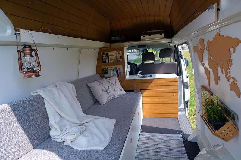 Gebraucht VW Transporter 105 PS (77 kW) 2006 Weiß Van