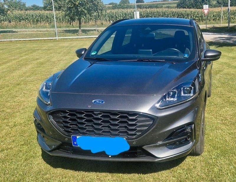 Gebraucht Ford Kuga ST-Line X 224 PS (164 kW) 2022 SUV