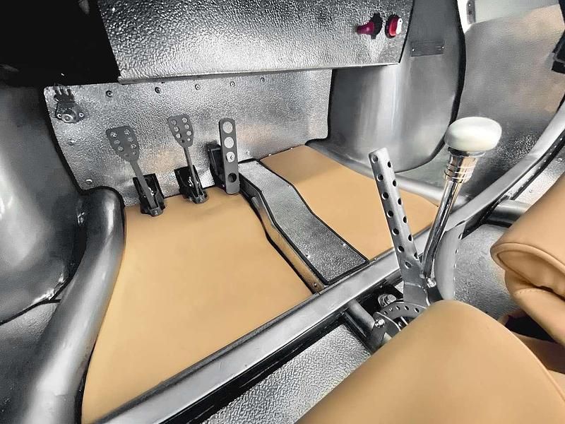 Gebraucht Porsche 550 145 PS (106 kW) 1987 Silber Cabrio