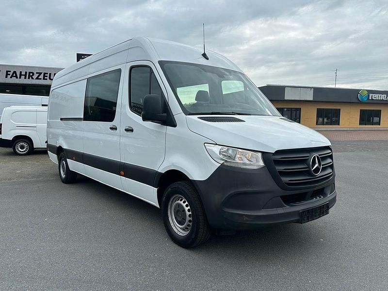 Second-hand Mercedes Sprinter 143 CP (105 kW) 2019 Alb Van
