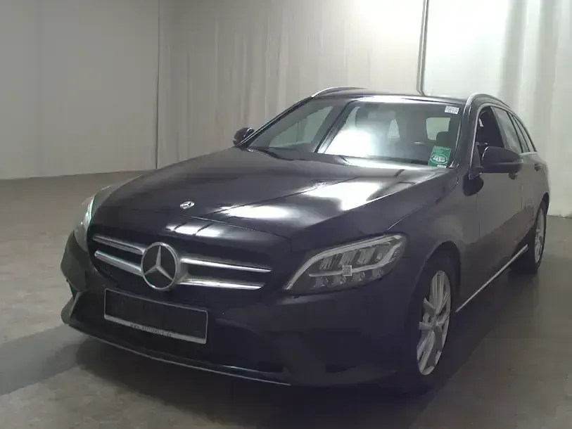 Gebraucht Mercedes C220 Avantgarde 194 PS (142 kW) 2020 Schwarz Kombi