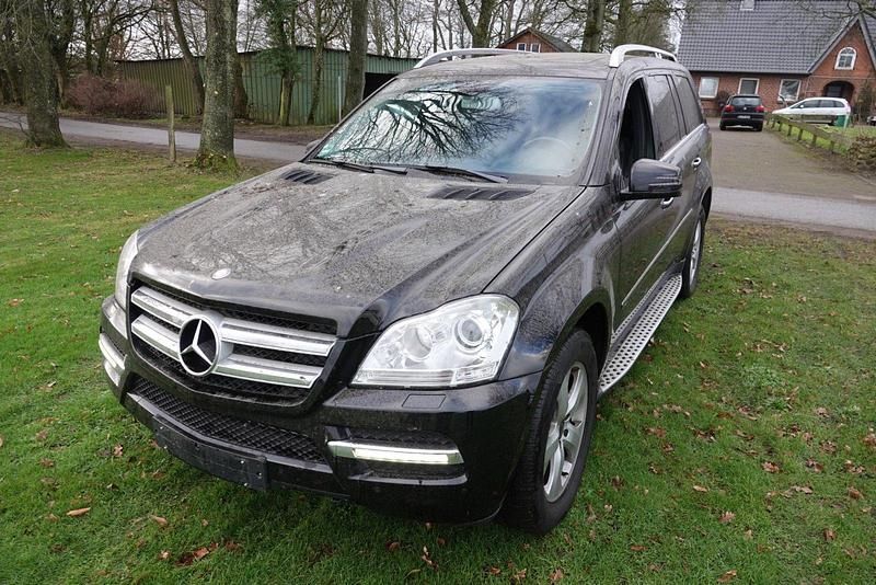 Gebraucht Mercedes GL350 225 PS (165 kW) 2011 Schwarz SUV