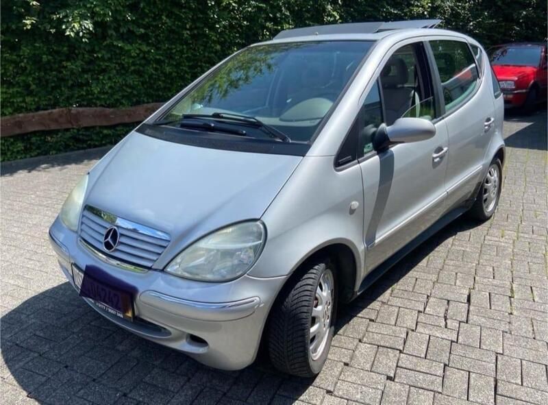Silber Gebraucht 2001 Mercedes A160 Limousine | 750 € (Superpreis) - Bild 1/4
