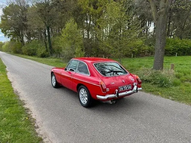 Usata MG B GT 1973 Rosso Coupé