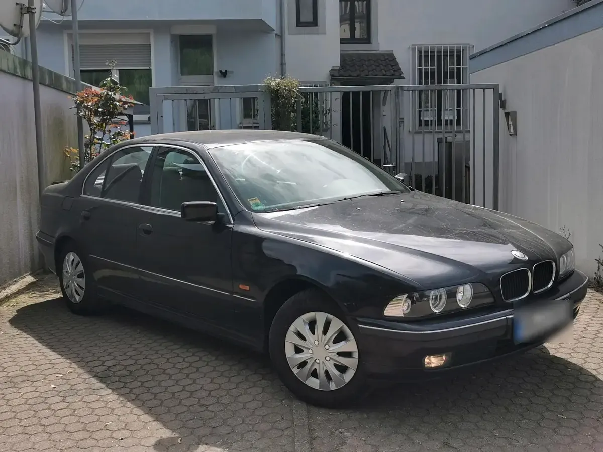 Gebraucht BMW 520 150 PS (110 kW) 1997 Schwarz Limousine