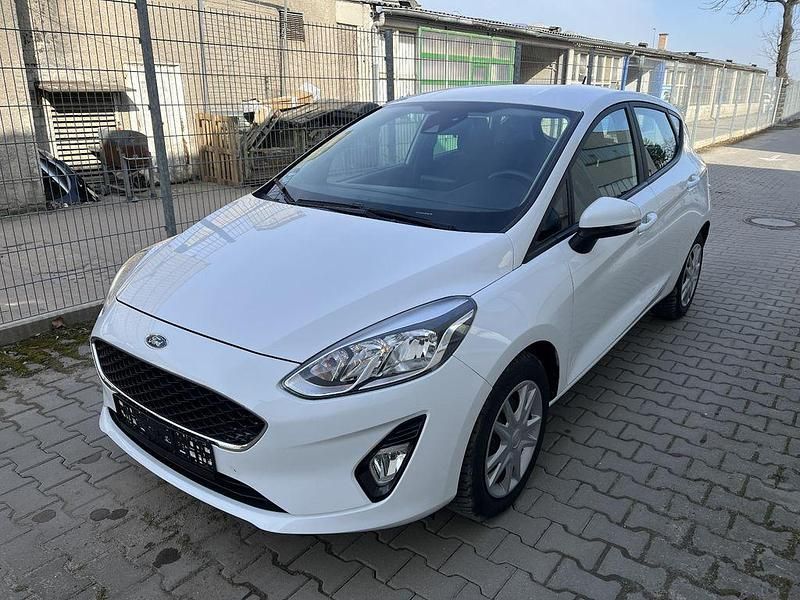 Gebraucht Ford Fiesta 86 PS (63 kW) 2019 Weiß Kleinwagen
