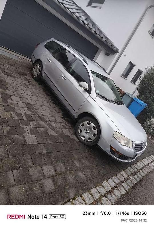 Gebraucht VW Passat Exclusive 131 PS (96 kW) 2005 Silber Kombi