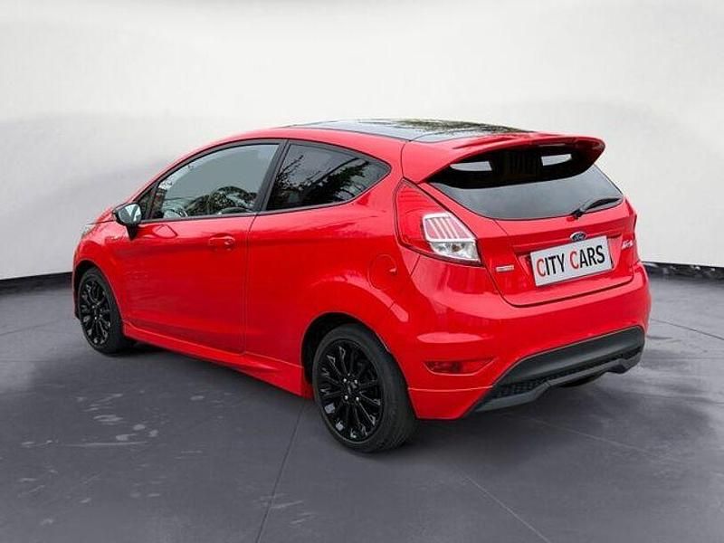 Gebraucht Ford Fiesta ST-Line 140 PS (102 kW) 2017 Rot Kleinwagen
