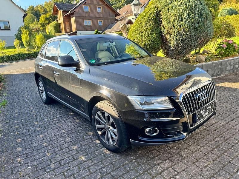 Schwarz Gebraucht 2016 Audi Q5 SUV | 18.900 € (Fairer Preis) - Bild 1/4