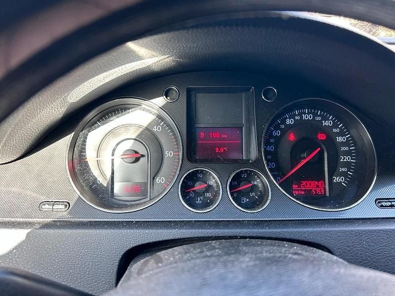 Gebraucht VW Passat 105 PS (77 kW) 2007 Schwarz Kombi