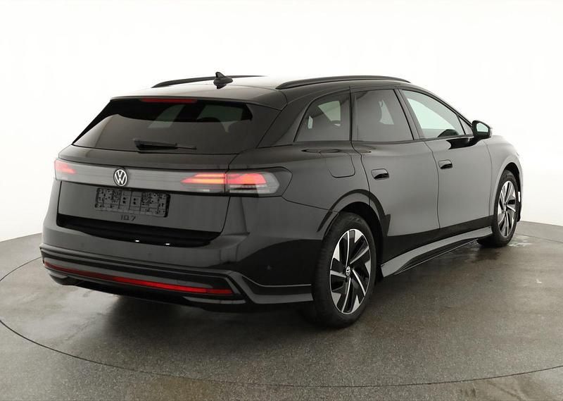 Neu VW ID.7 Pro 210 kW (286 PS) 2025 Grenadill schwarz metallic Kombi