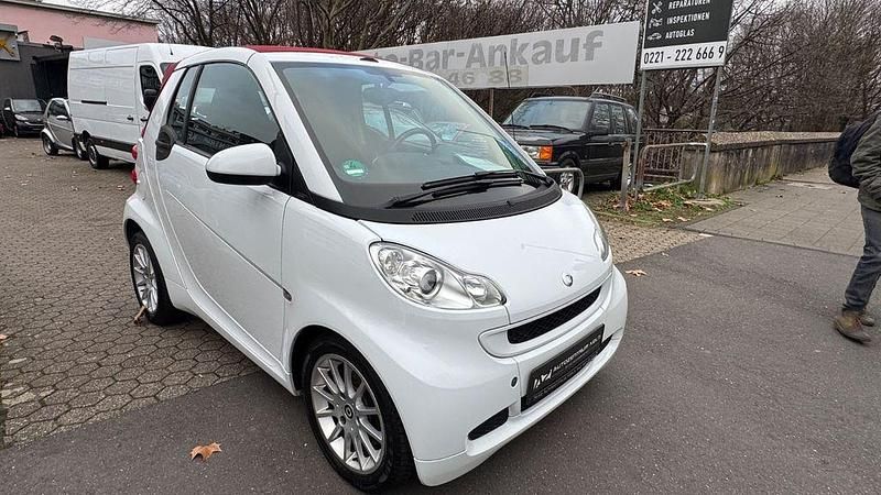 Gebraucht Smart ForTwo Cabrio 71 PS (52 kW) 2011 Weiß Cabrio