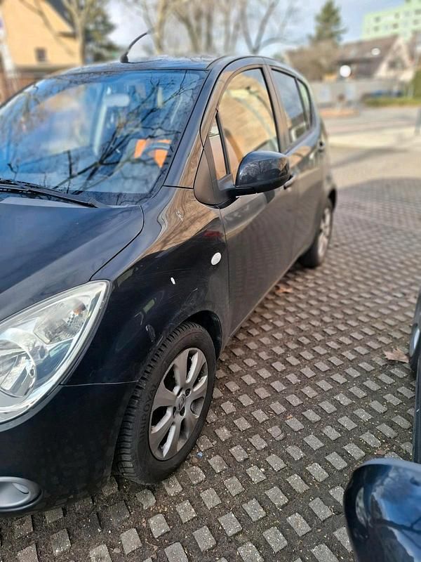 Gebraucht Opel Agila 84 PS (61 kW) 2008 Schwarz Kleinwagen
