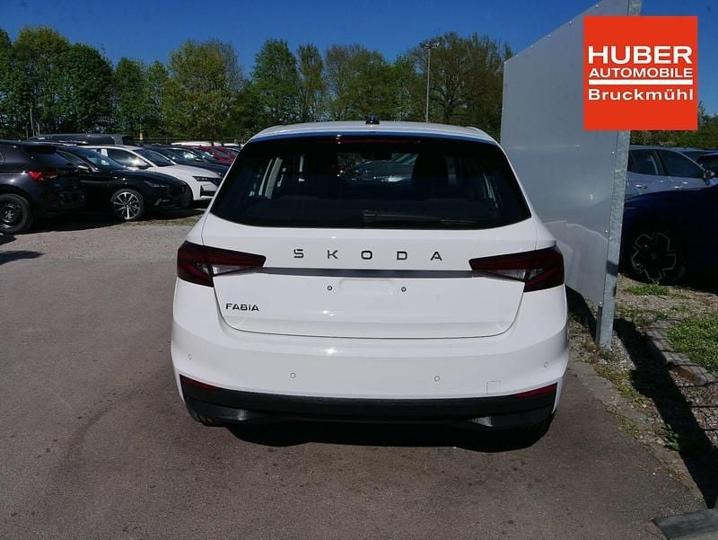 Neu Skoda Fabia Selection 116 PS (85 kW) 2026 Candyweiß Kleinwagen