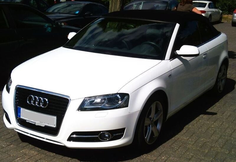 Weiß Gebraucht 2011 Audi A3 Cabriolet S-Line Cabrio | 7.400 € (Guter Preis) - Bild 1/2