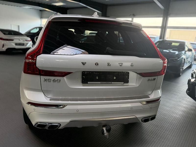 Gebraucht Volvo XC60 299 PS (219 kW) 2020 Weiß SUV