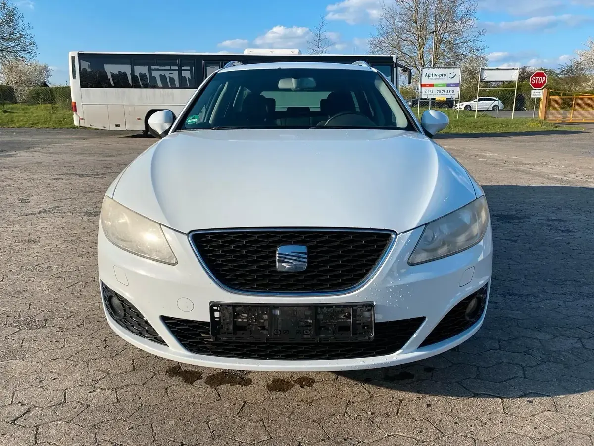 Gebraucht Seat Exeo Style 143 PS (105 kW) 2013 Weiß Kombi