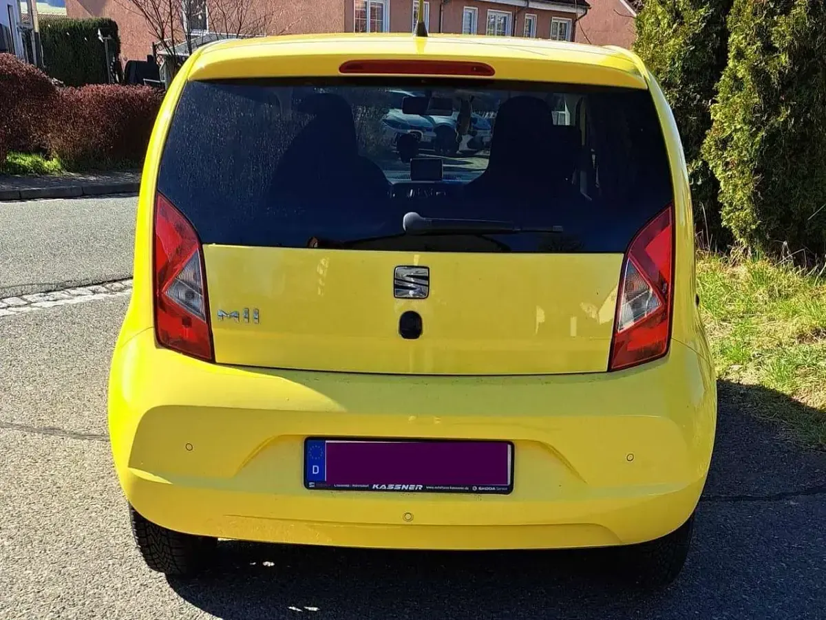 Gebraucht Seat Mii I-Tech 75 PS (55 kW) 2015 Gelb Kleinwagen