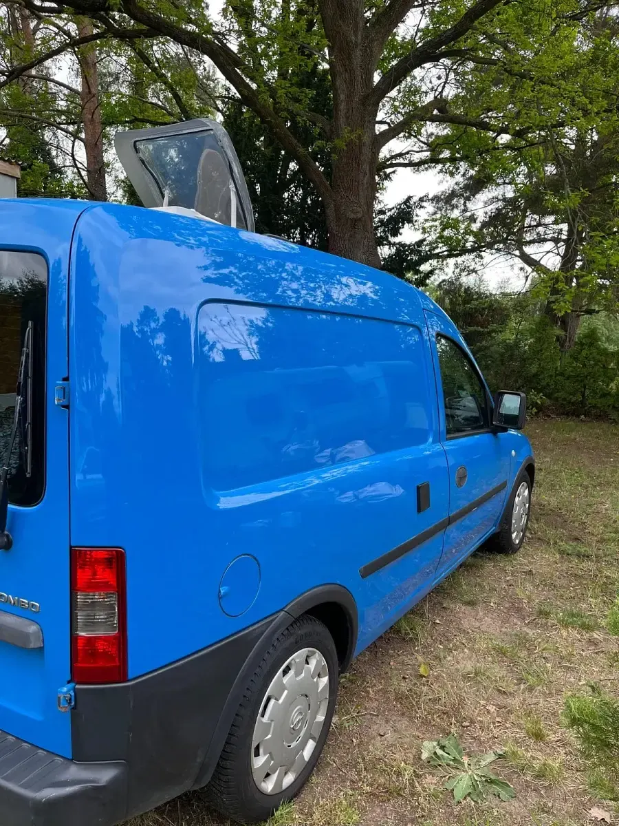 Gebraucht Opel Combo 87 PS (63 kW) 2004 Blau Van / Kleinbus