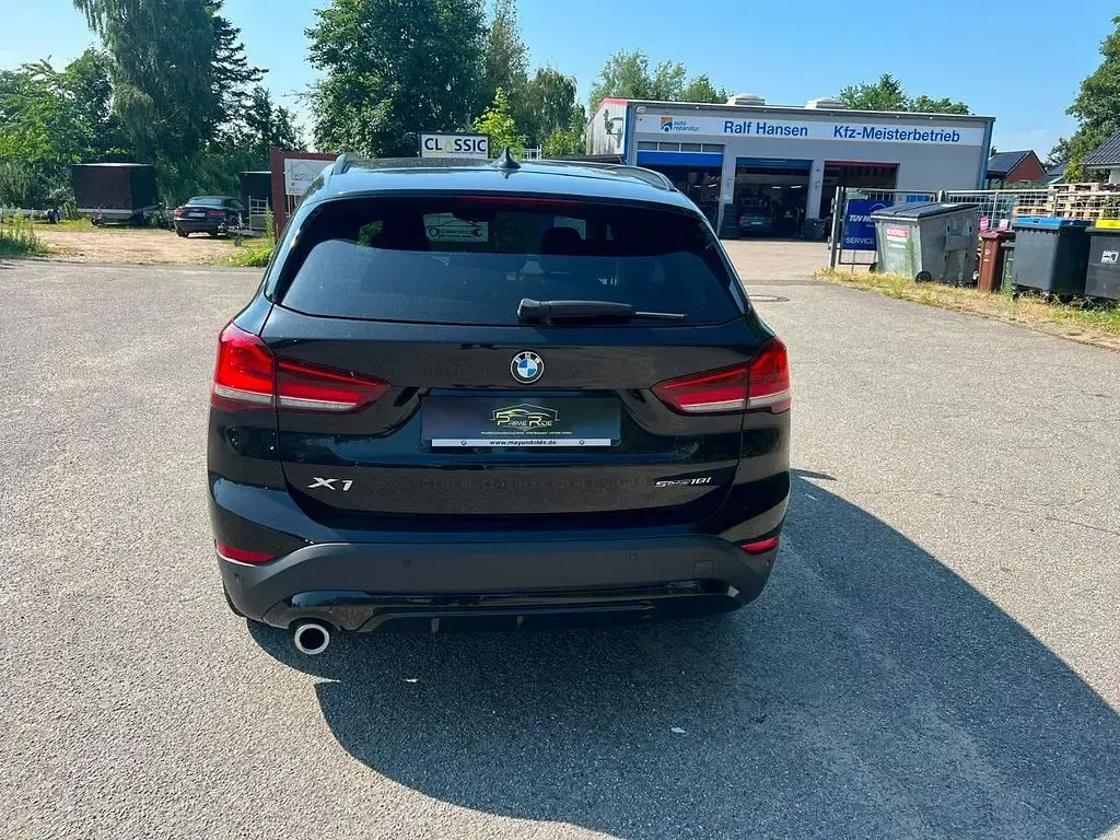 Gebraucht BMW X1 Sport Line 140 PS (102 kW) 2020 Schwarz SUV