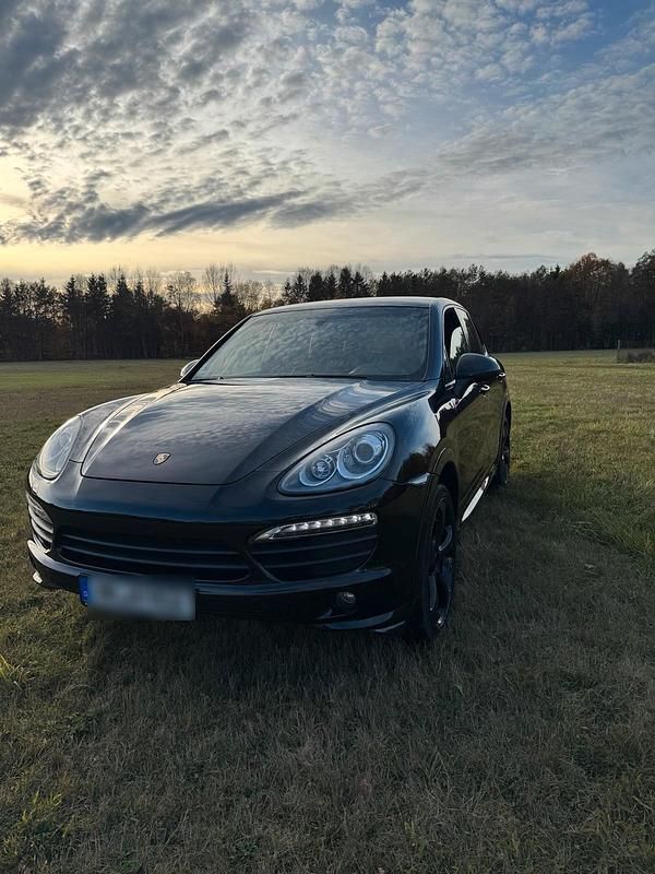Schwarz Gebraucht 2012 Porsche Cayenne S SUV | 20.299 € (Fairer Preis) - Bild 1/4