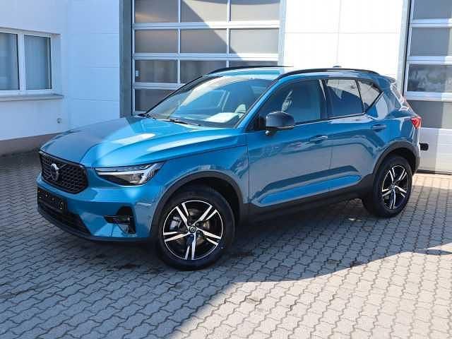 Gebraucht Volvo XC40 120 PS (88 kW) 2025 SUV