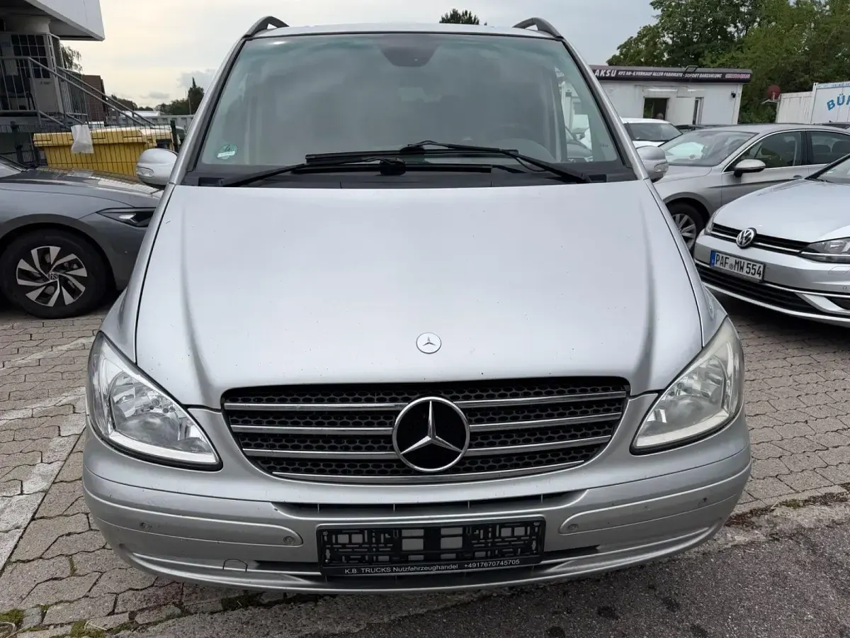 Gebraucht Mercedes Viano 150 PS (110 kW) 2004 Grau Van / Kleinbus