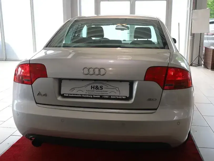 Gebraucht Audi A4 Sport 131 PS (96 kW) 2006 Lichtsilber Limousine