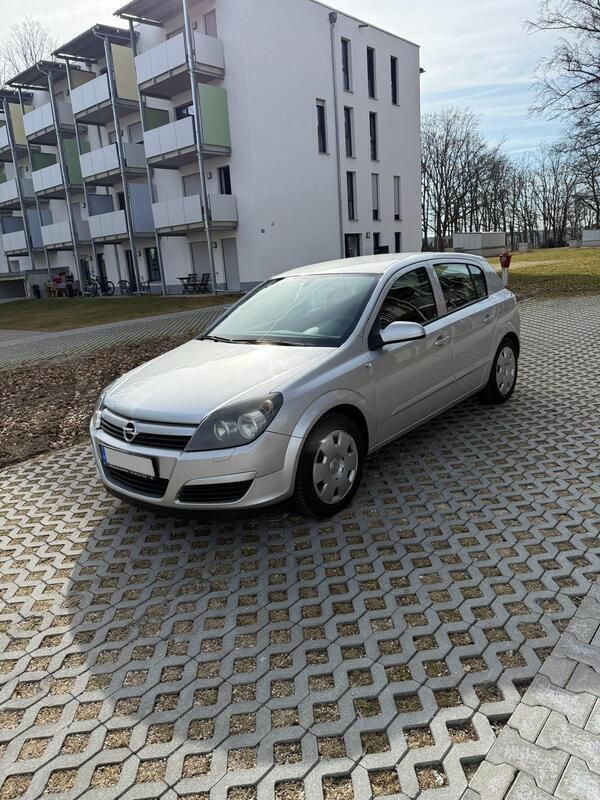 Silber Gebraucht 2005 Opel Astra Kleinwagen | 1.599 € (Superpreis) - Bild 1/4