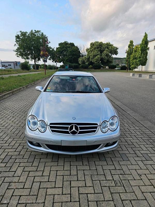 Silber Gebraucht 2007 Mercedes CLK500 Coupé | 26.750 € - Bild 1/4