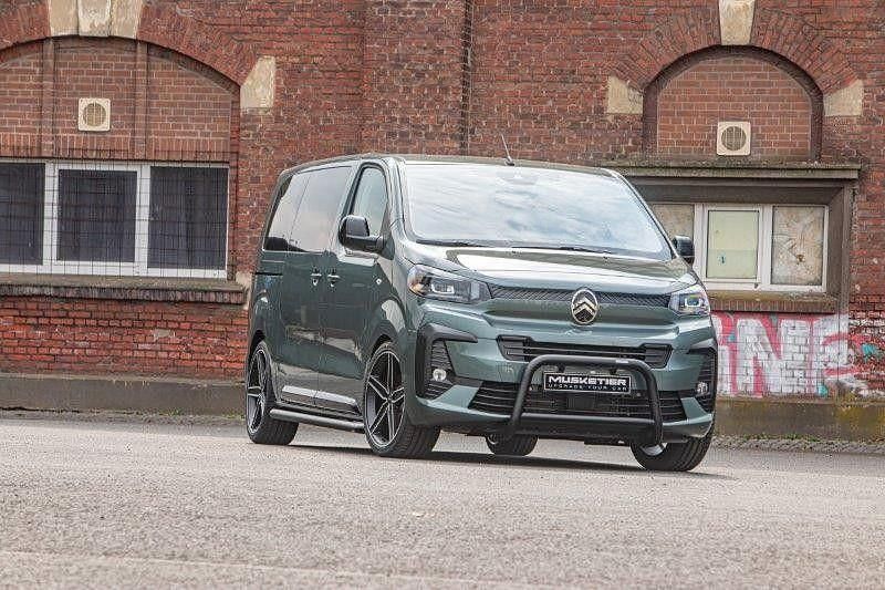 Neu Citroën Spacetourer 179 PS (131 kW) 2026 Allterraingrün Van / Kleinbus