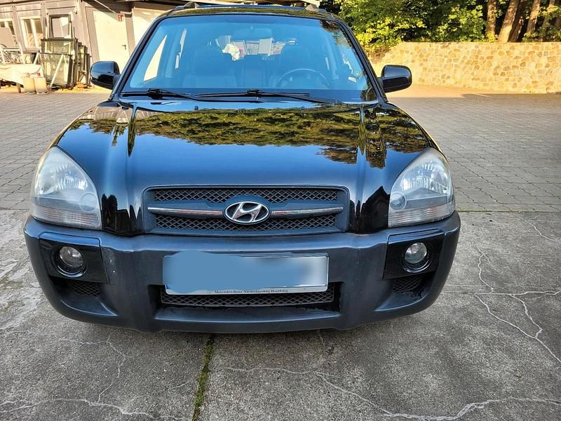 Schwarz Gebraucht 2006 Hyundai Tucson SUV | 4.000 € (Etwas zu teuer) - Bild 1/4