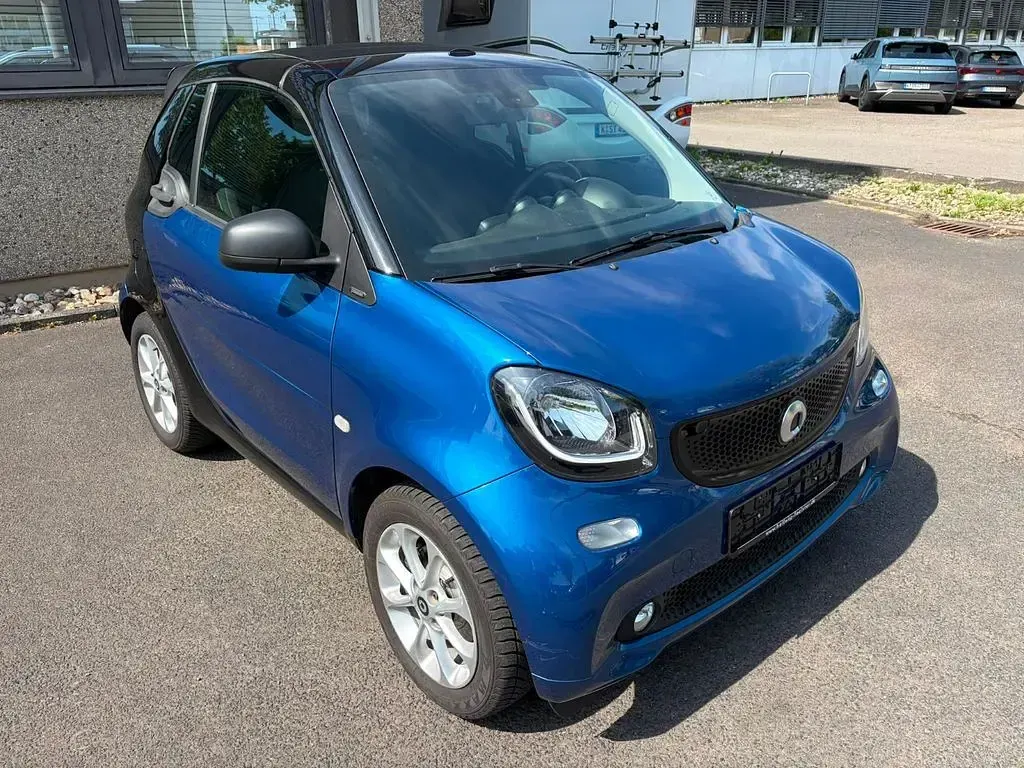 Gebraucht Smart ForTwo Cabrio Passion 90 PS (66 kW) 2019 Blau Cabrio