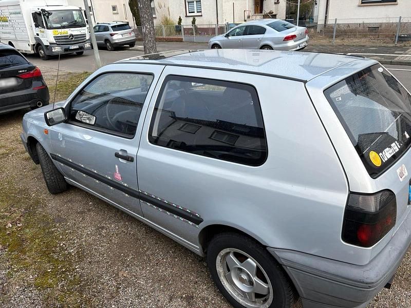 Gebraucht VW Golf III 60 PS (44 kW) 1995 Grau Limousine