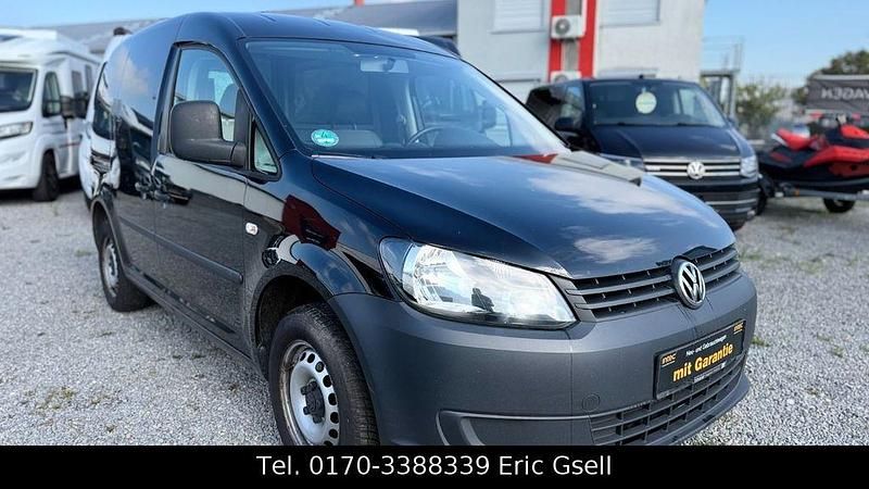 Schwarz Gebraucht 2014 VW Caddy Van / Kleinbus | 5.499 € (Guter Preis) - Bild 1/4