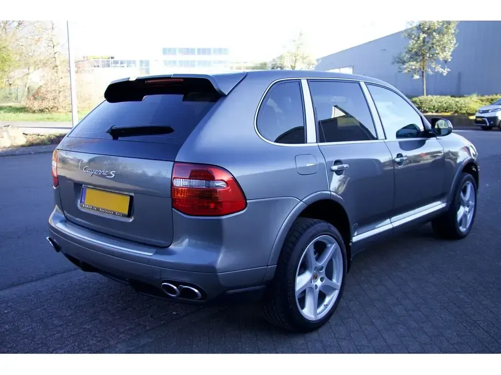 Usata Porsche Cayenne S 385 CV (283 kW) 2009 Grigio SUV