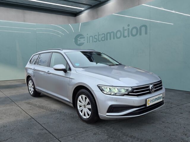 Silber Gebraucht 2023 VW Passat Conceptline Van / Kleinbus | 26.990 € (Fairer Preis) - Bild 1/2