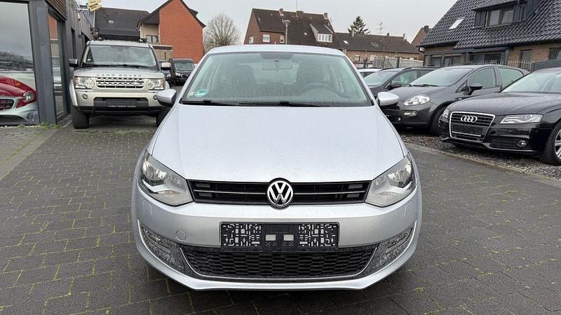 Gebraucht VW Polo Highline 105 PS (77 kW) 2010 Silber Kleinwagen