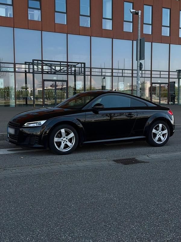 Second-hand Audi TT 230 CP (169 kW) 2015 Negru Coupe