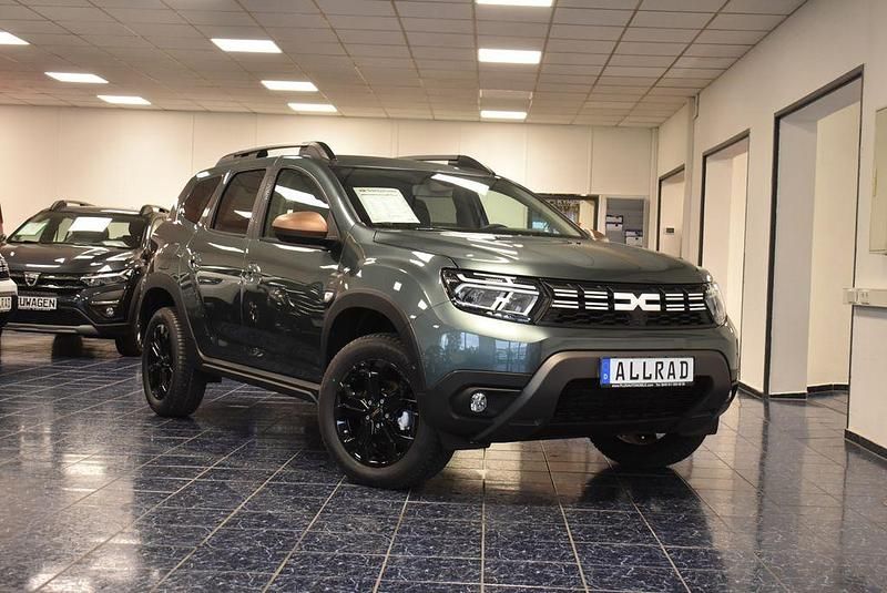 Cedar green Gebraucht 2024 Dacia Duster Extreme SUV | 25.790 € (Fairer Preis) - Bild 1/4