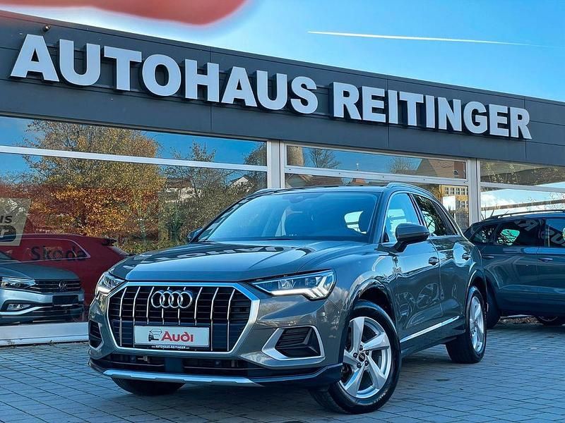 Grau Gebraucht 2022 Audi Q3 Advanced SUV | 32.900 € (Fairer Preis) - Bild 1/4