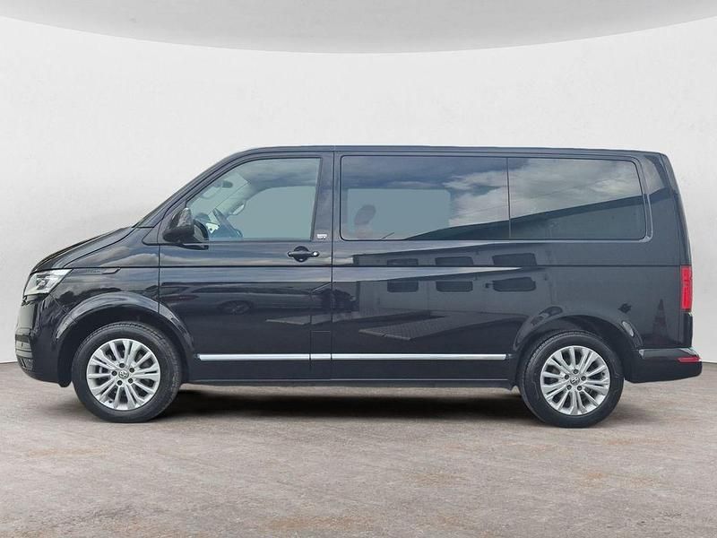 Gebraucht VW Multivan Generation Six 150 PS (110 kW) 2022 Schwarz Van