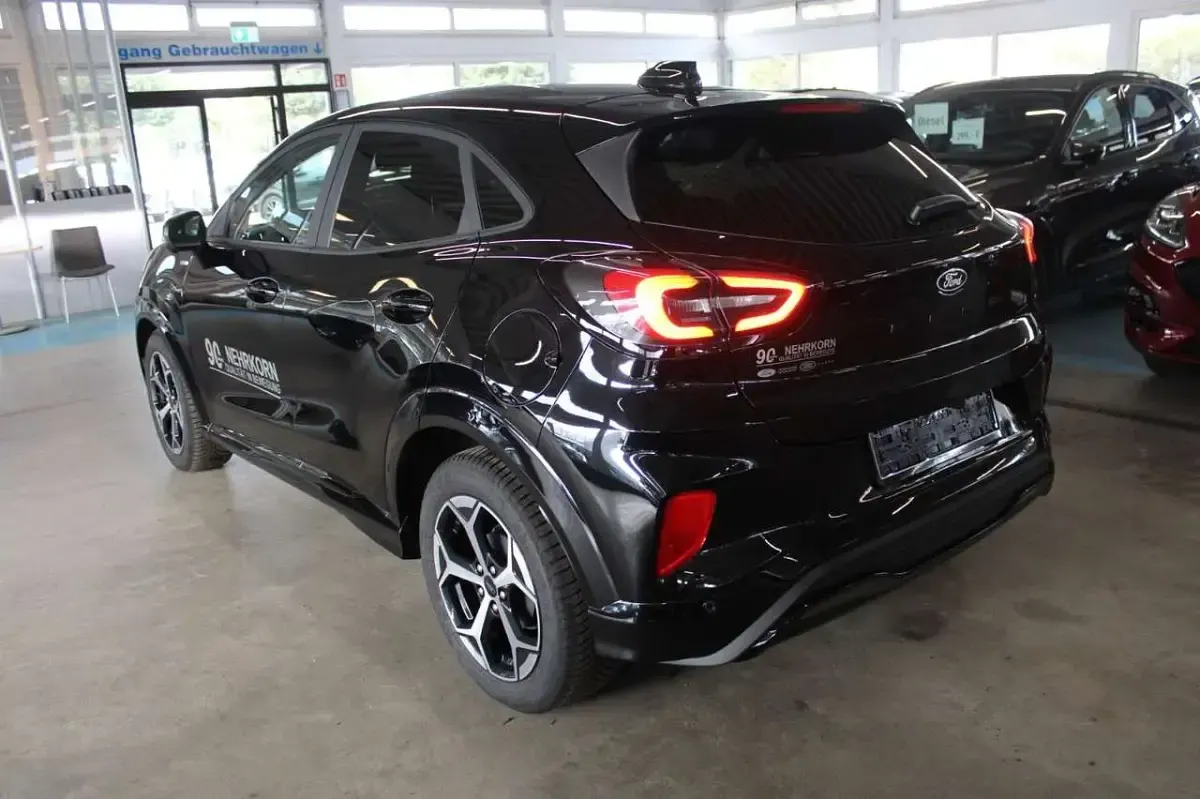 Gebraucht Ford Puma ST-Line 125 PS (91 kW) 2025 Schwarz SUV