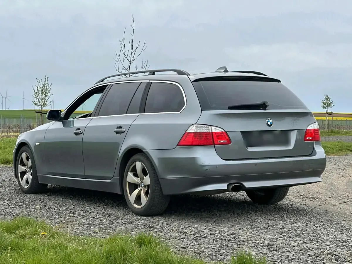 Second-hand BMW 520 168 CP (123 kW) 2009 Gri Break