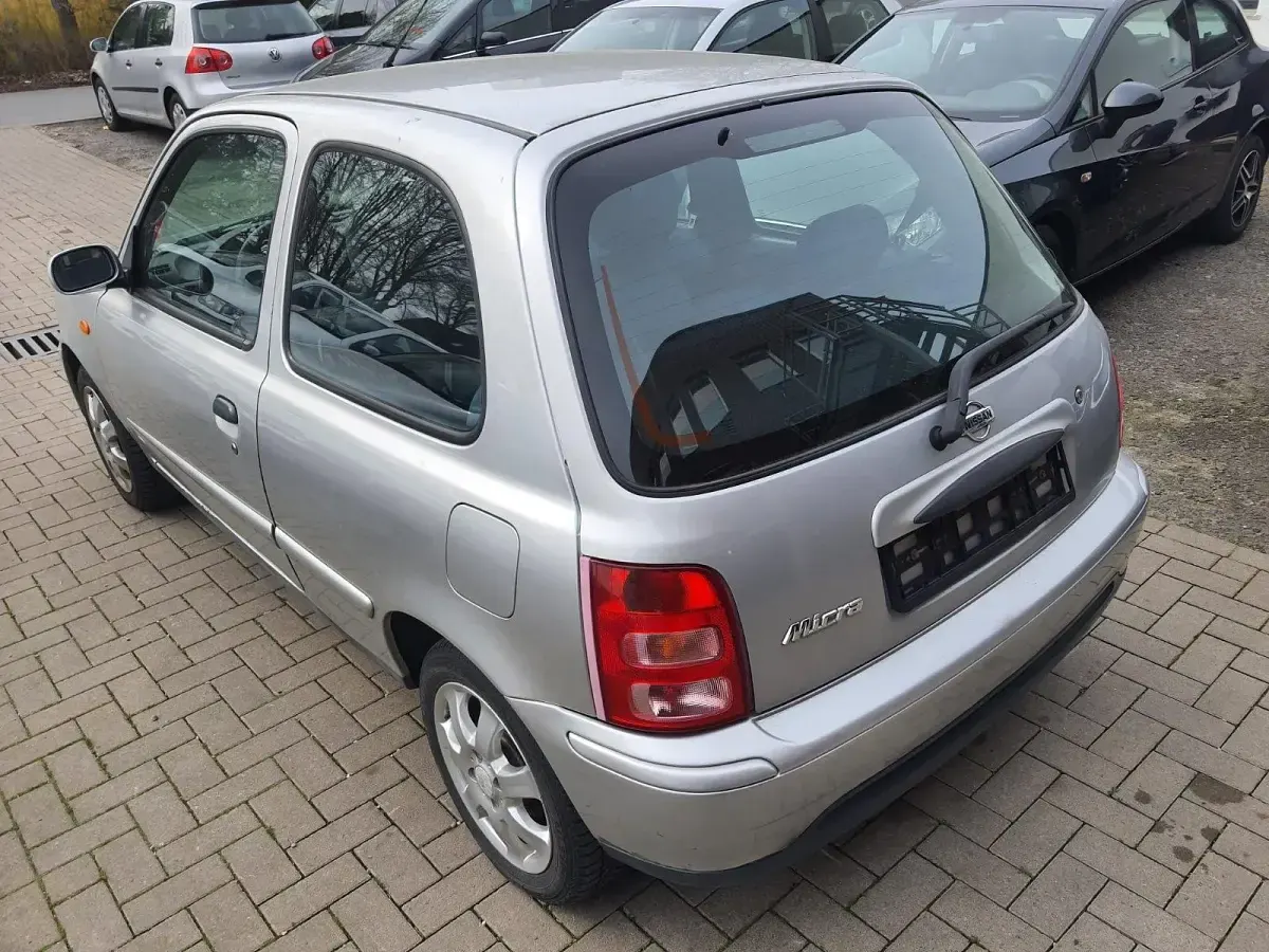 Brugt Nissan Micra 60 HK (44 kW) 2002 Sølv Hatchback