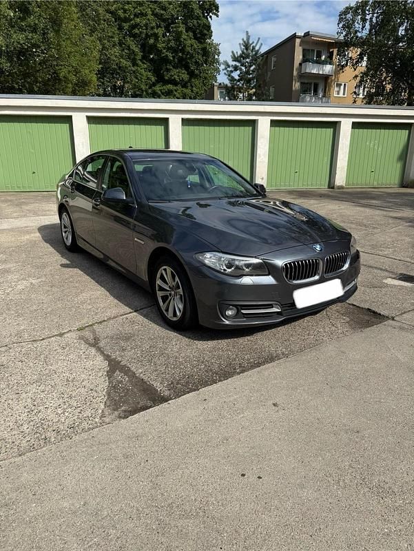 Gebraucht 2015 BMW 520 Limousine | 9.850 € (Superpreis) - Bild 1/4